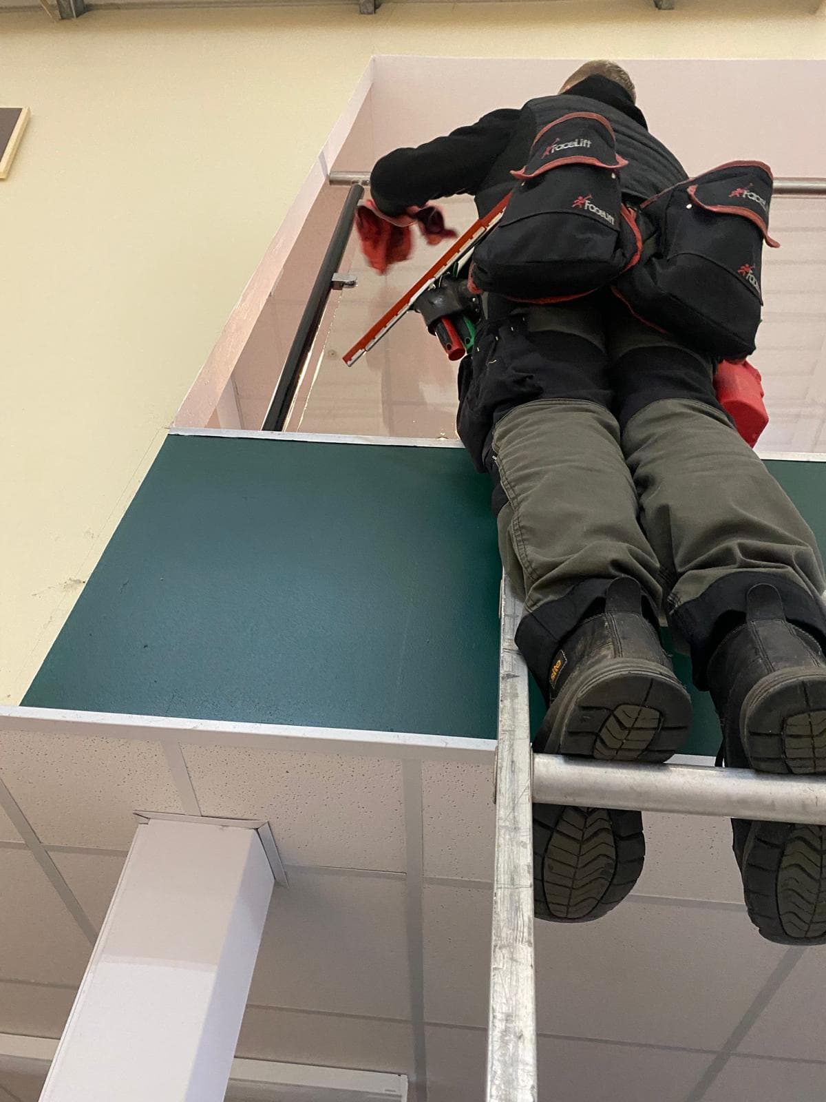 Granite building cleaning in Aberdeen